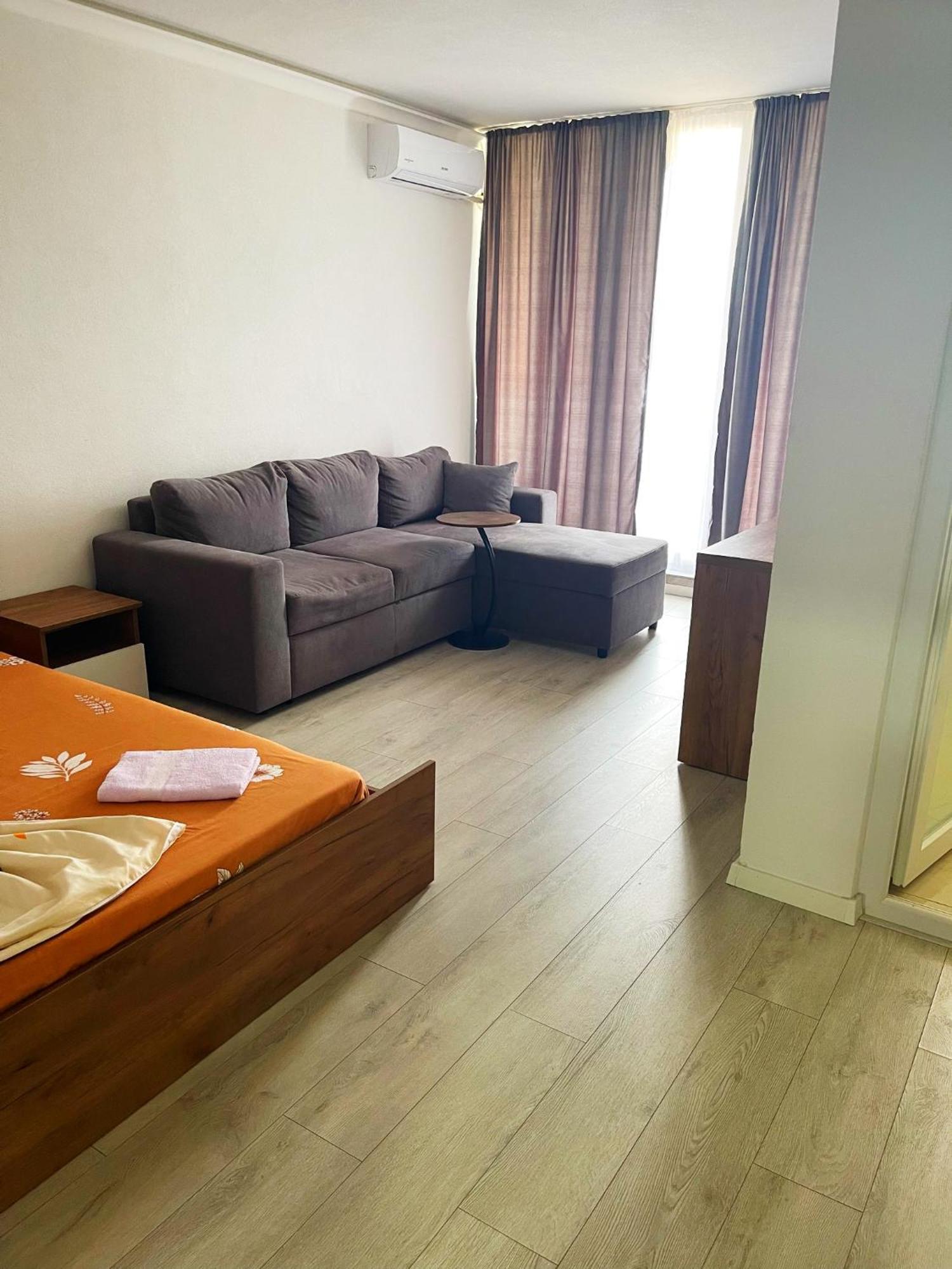Infinity Plaza Hotel Gjakova Экстерьер фото