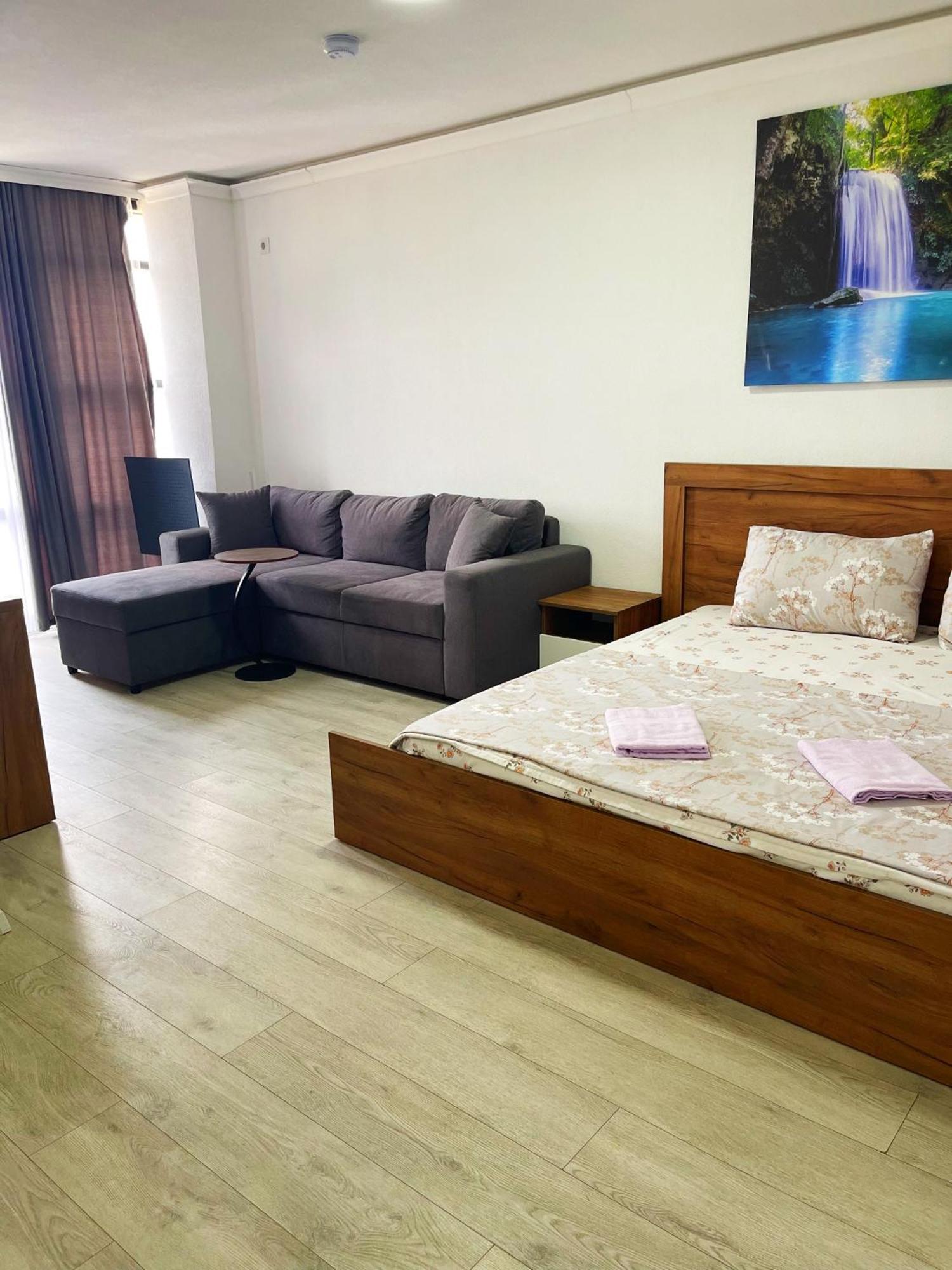 Infinity Plaza Hotel Gjakova Экстерьер фото
